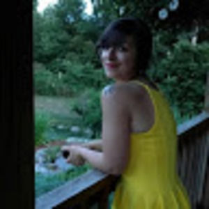 Meet your Posher, Cassandra